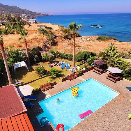 Kanalli Apartments Pomos Extérieur photo
