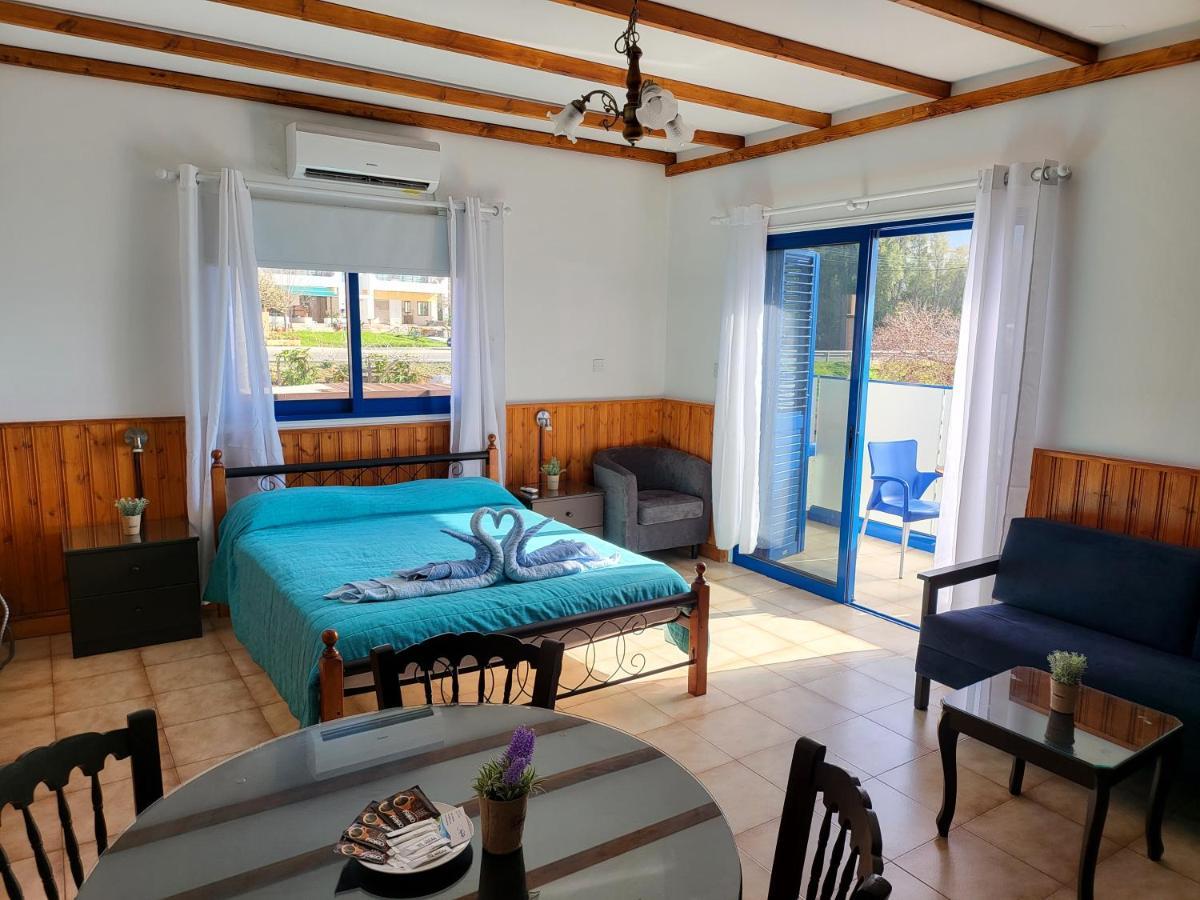 Kanalli Apartments Pomos Extérieur photo