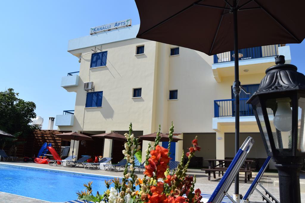 Kanalli Apartments Pomos Extérieur photo