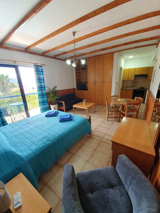 Kanalli Apartments Pomos Extérieur photo
